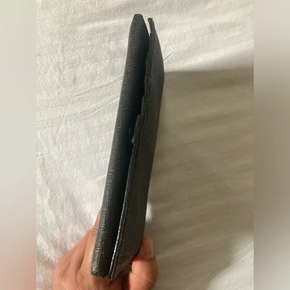 Vintage GUCCI Black Leather Wallet